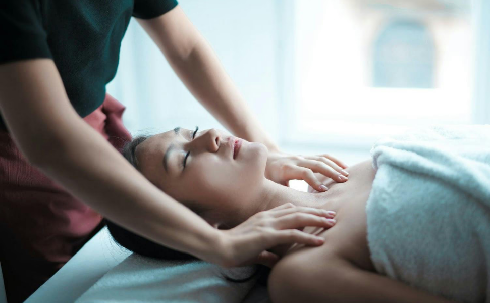 Is a Deep Tissue Massage Better Than a Regular Massage